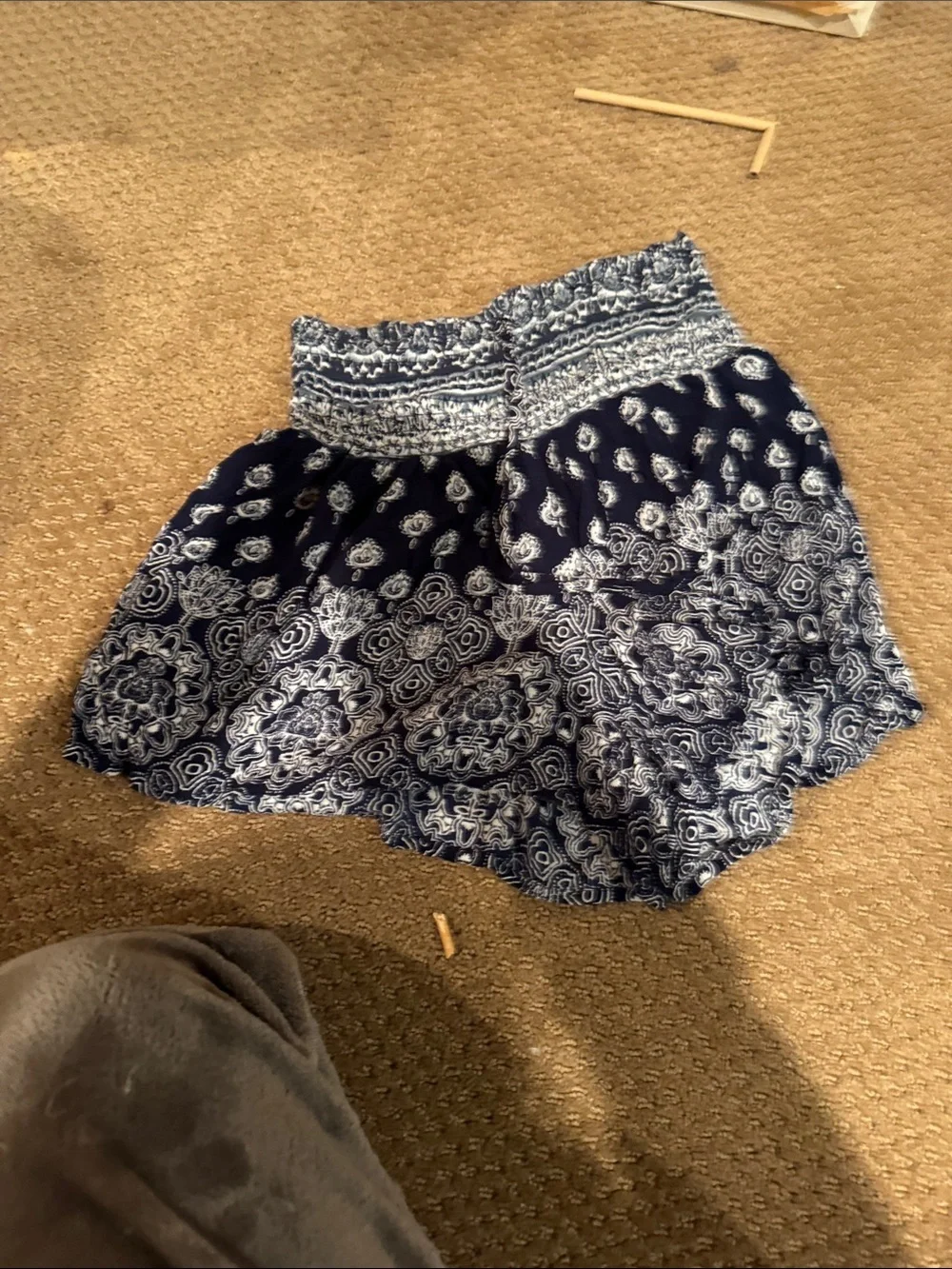 Navy Blue Printed Smocked Waist Shorts sz m